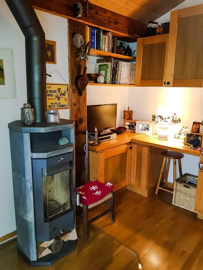Fully, Valais Chalet Accueillant Avec Cheminee Villa Ngoại thất bức ảnh